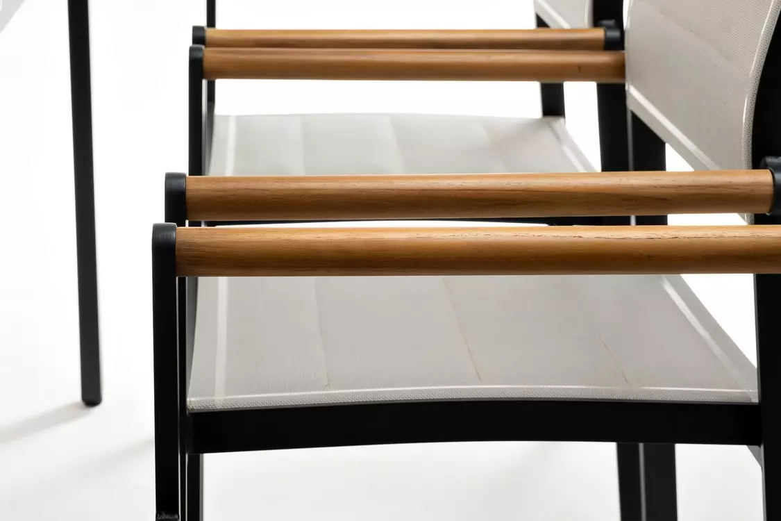 Обеденная группа из алюминия MAYA